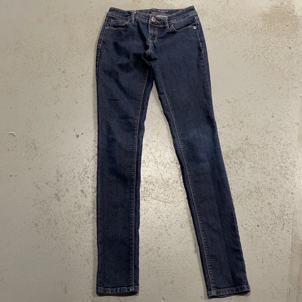 The Limited Denim Skinny Leg 917 Dark Wash Jeans